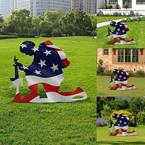 American Flag Garden Decorations Kneeling Kneeling Soldier as pic
